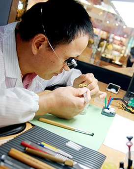 本杰明·托马斯-市中区劳力士维修服务中心制表师